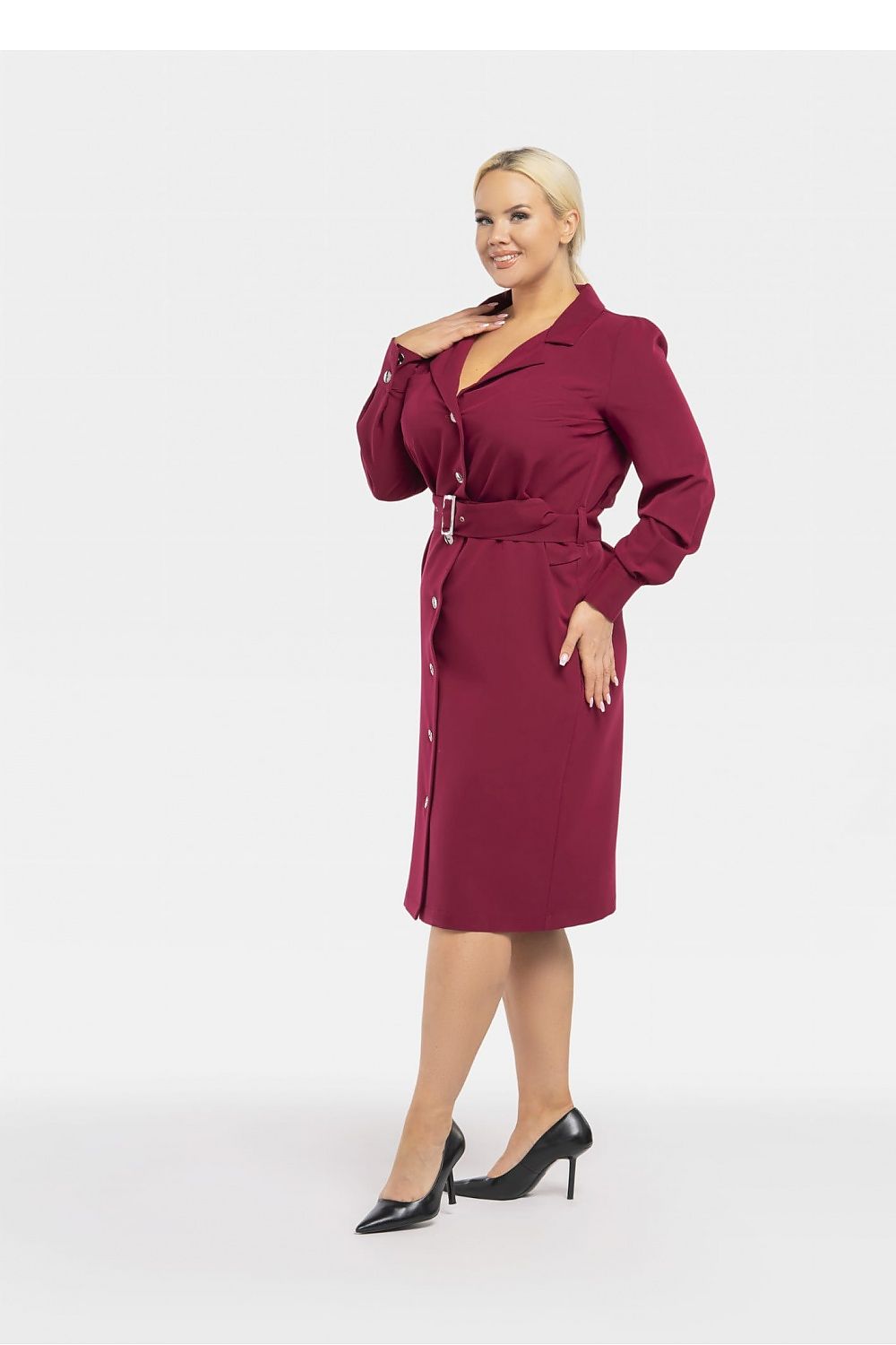 Plus-Size Kleider model 193902 Karko
