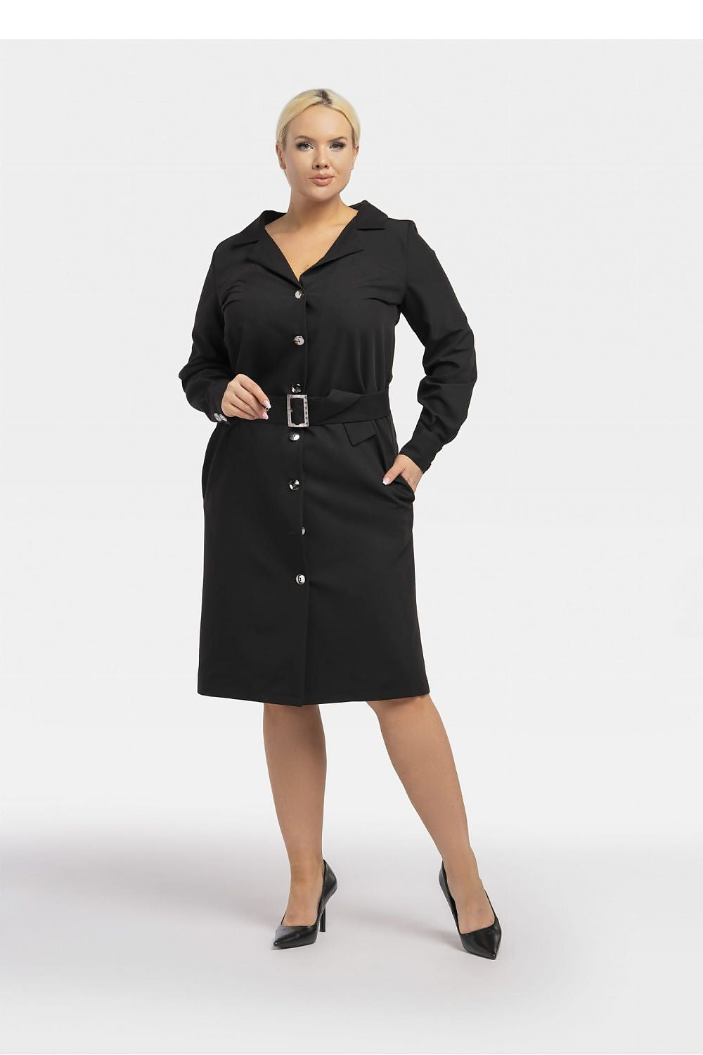 Plus-Size Kleider model 193905 Karko