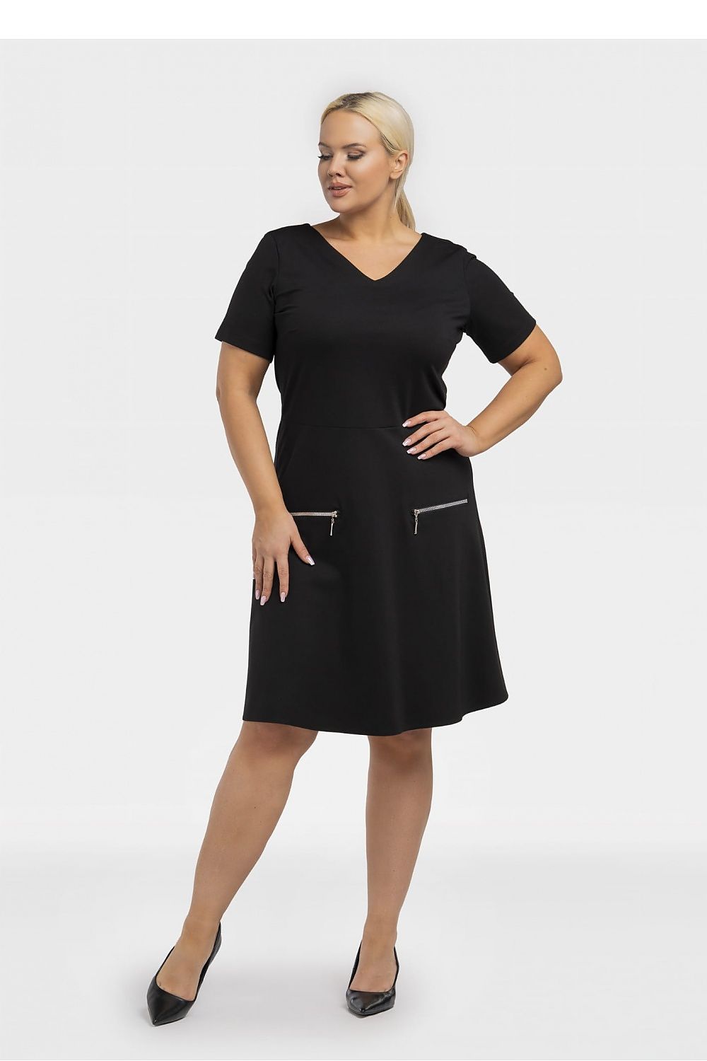 Plus-Size Kleider model 195021 Karko