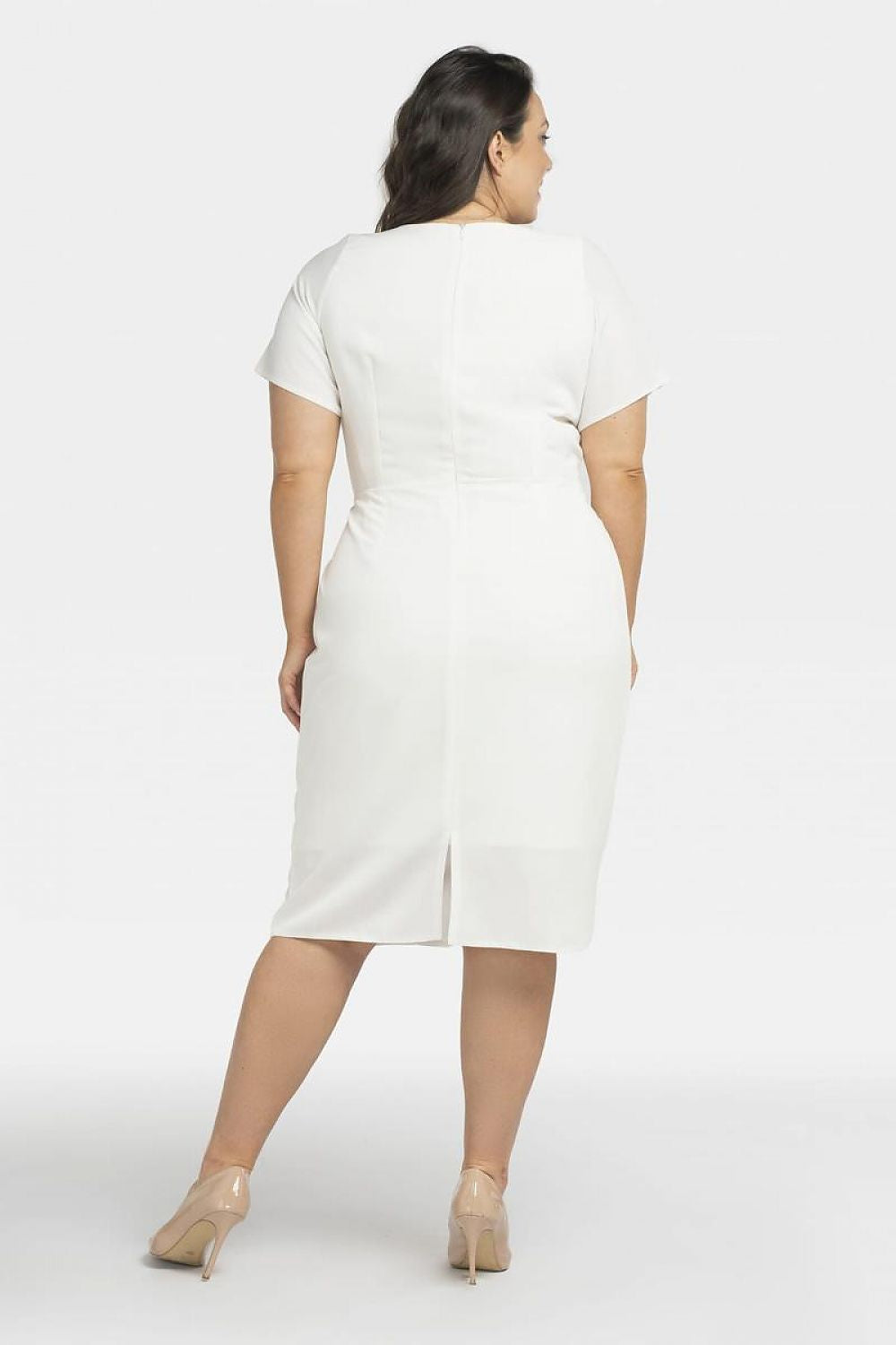 Plus-Size Kleider model 196868 Karko