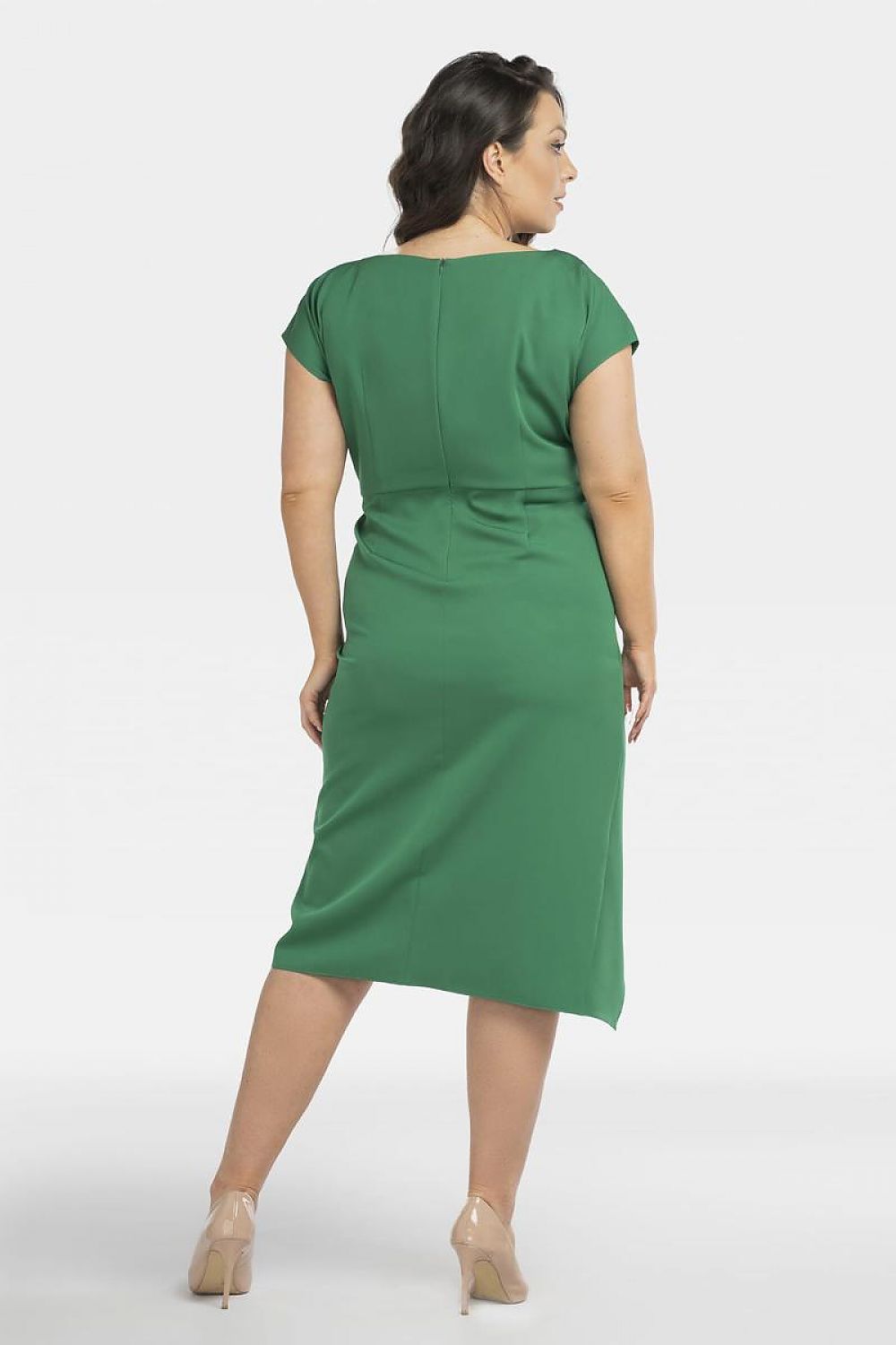 Plus-Size Kleider model 196873 Karko