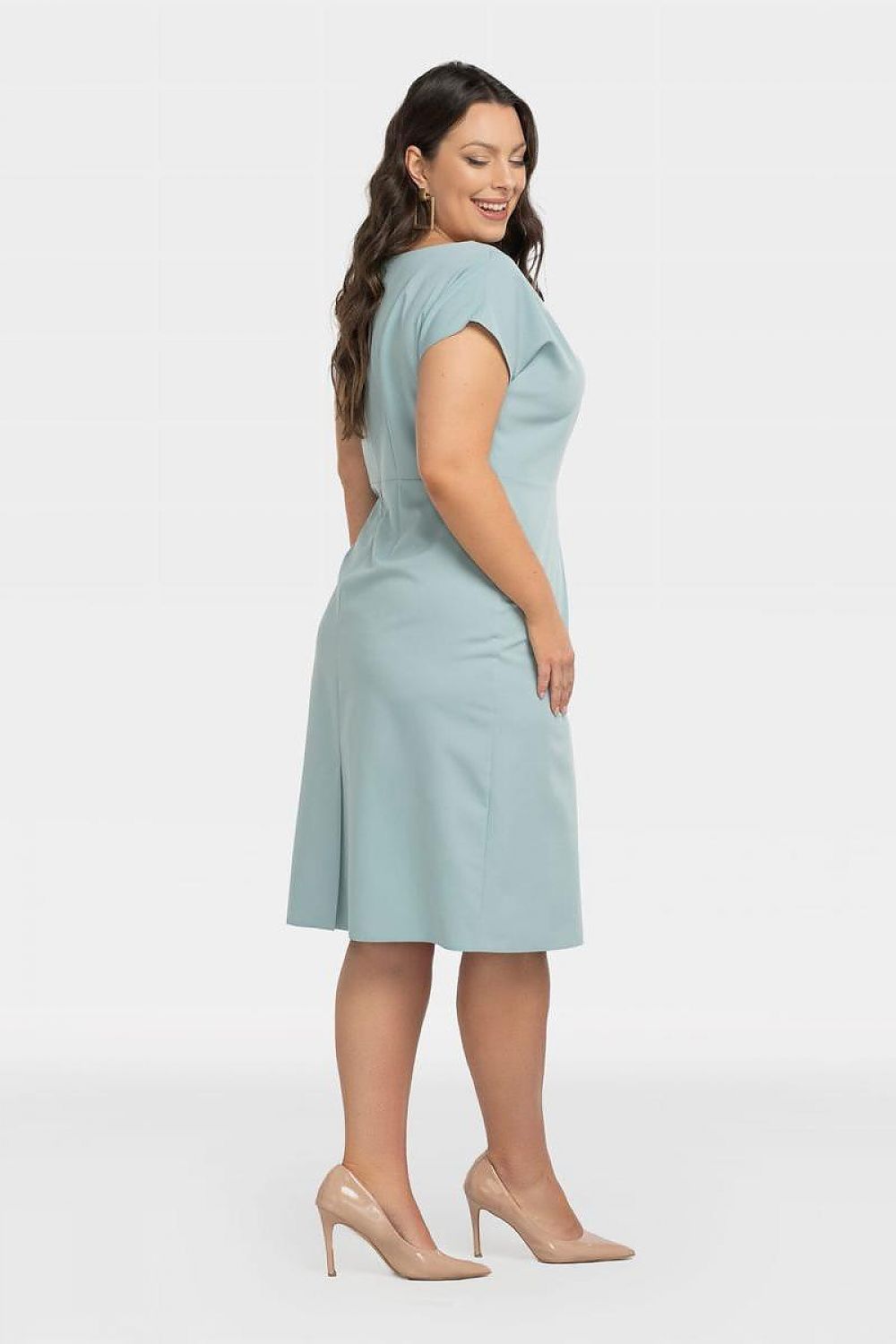 Plus-Size Kleider model 196877 Karko