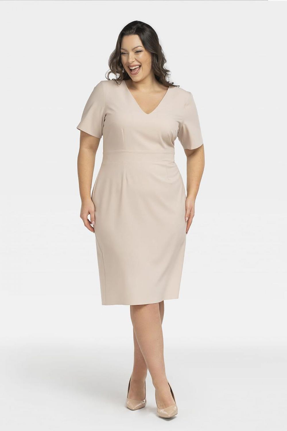 Plus-Size Kleider model 196879 Karko