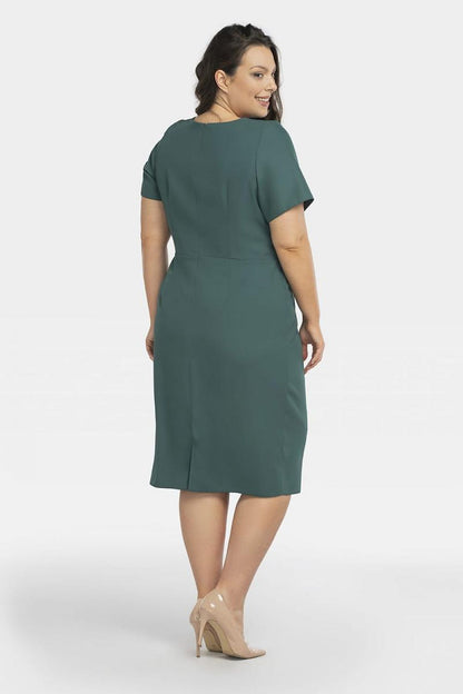  Plus-Size Kleider model 196867 Karko 