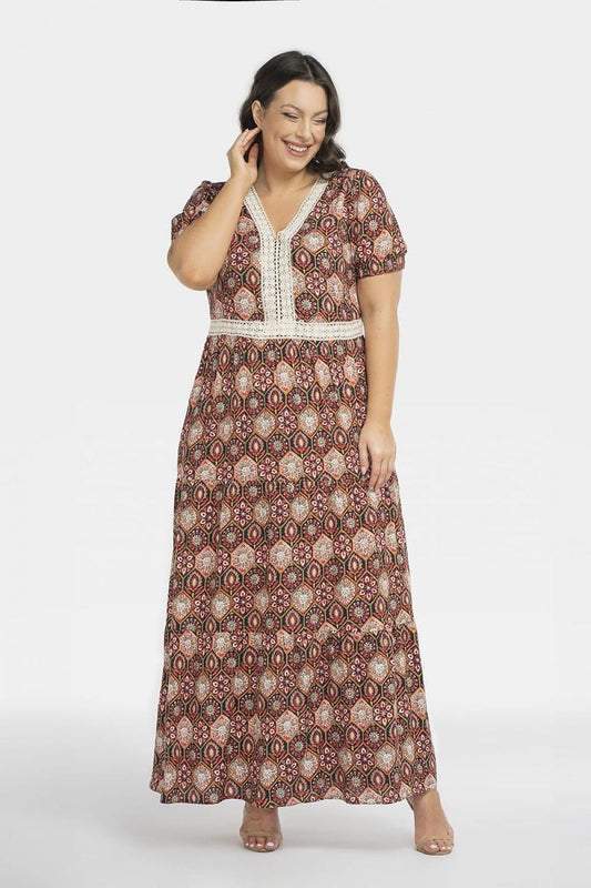  Plus-Size Kleider model 196882 Karko 