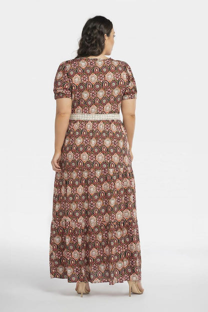 Plus-Size Kleider model 196882 Karko 